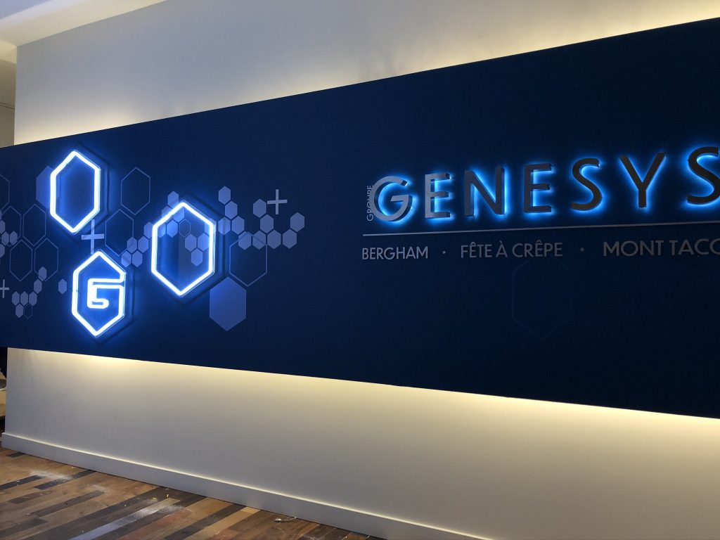 Stefanos Forakis/Enseignes Pinecrest